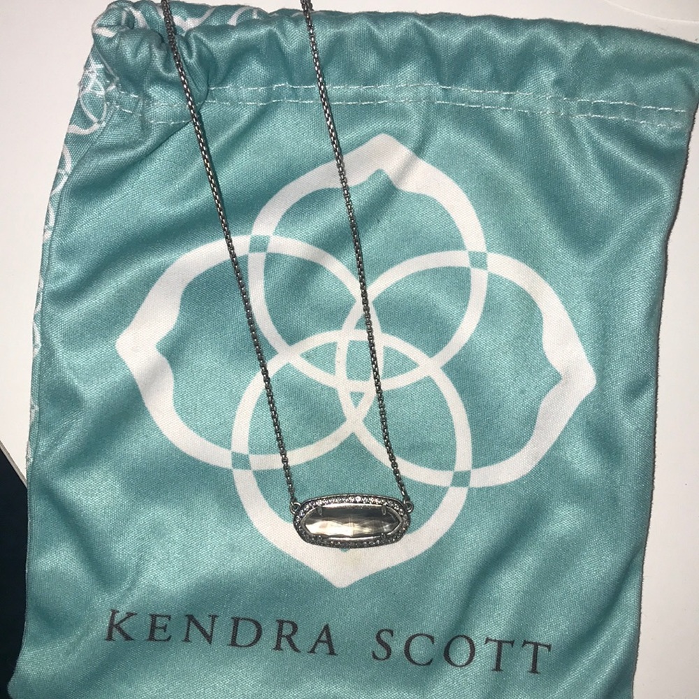RARE!!!! Kendra Scott necklace